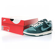 Nike Dunk Low Green Velvet (W) - DZ5224-300 - 2