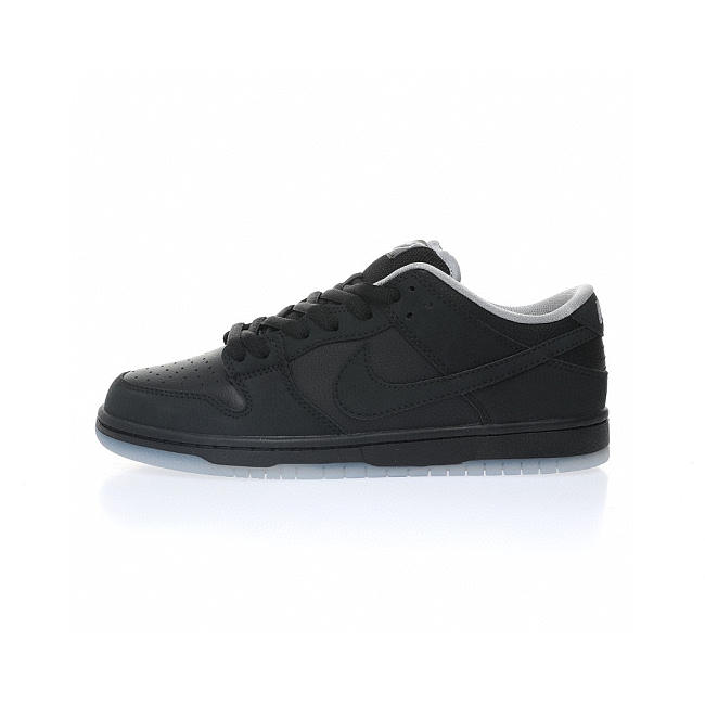 Nike SB Dunk Low Atlas 35MM Black 504750-086 - 1