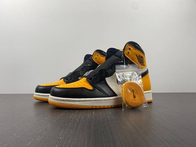 Air Jordan 1 Retro High OG Taxi - 555088-711 - 1