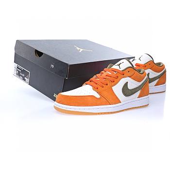 Air Jordan 1 Low SE Light Curry  DH6931-102