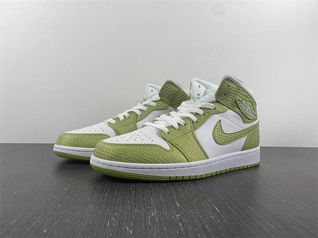 Air Jordan 1 Mid Green Python (W)  DV2959-113 - 1