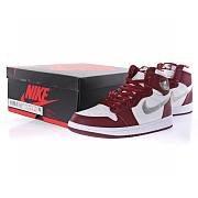 Air Jordan 1 Retro High OG Bordeaux 555088-611 - 1