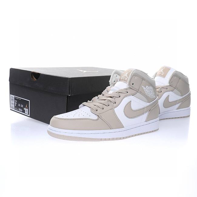 Air Jordan 1 Mid “Linen” 554724-082 - 1