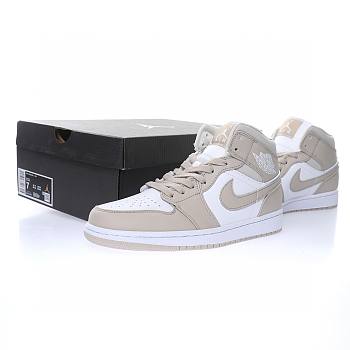 Air Jordan 1 Mid “Linen” 554724-082