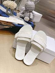 DIO(R)EVOLUTION SLIDE White Quilted Cannage Calfskin - 1