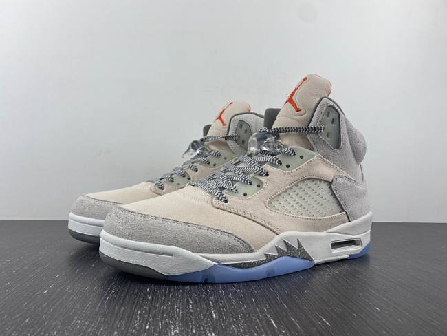 Air Jordan 5 SE Craft Light Orewood Brown FD9222-180 - 1