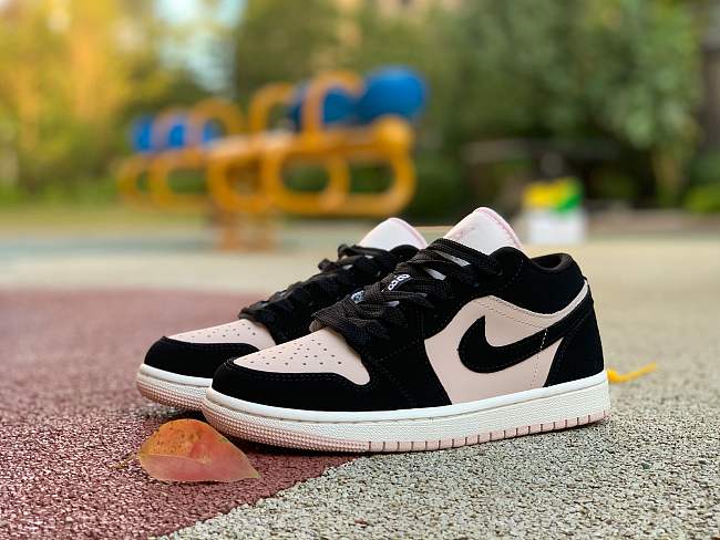 Air Jordan 1 Low “Guava Ice” DC0774-003 - 1