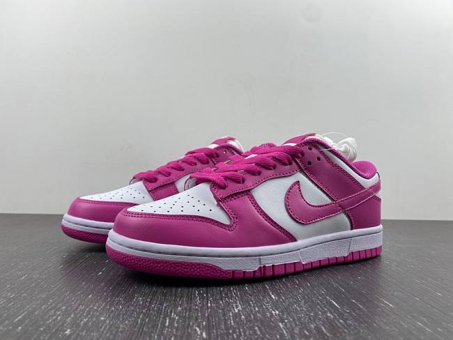 Nike Dunk Low GS “Active Fuchsia FJ0704-100 - 1