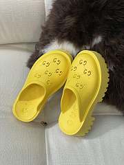 Gucci GG Perforated Slip-On Flats ‎663577 JFB00 9022 - 1