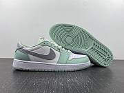 Air Jordan 1 Low OG Neutral Grey Pearl (2021) - CZ0790-100 - 4