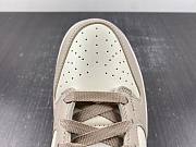 Nike Wmns Dunk Low 'Gold Swoosh' DX5930-001 - 6