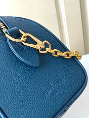 LV Speedy Bandoulière 20 Bag LV2240 Size 20x13x12cm - 5