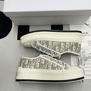 Walk'n'Dior Gray Tone Thread Embroidery Low Top Sneaker - 3