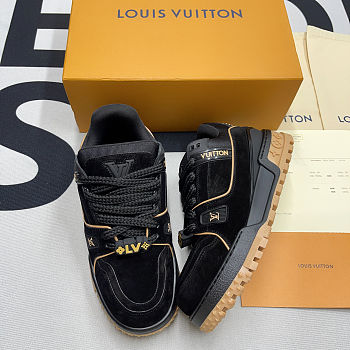 	 LV Trainer Sneaker Black Logo