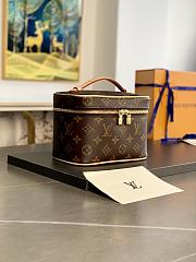 LV Nice Mini Bag Monogram Canvas Size 20x13x12cm - 2