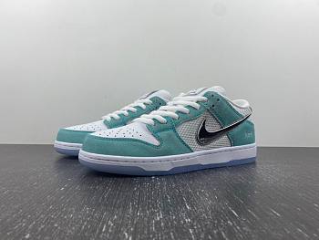 Nike Dunk Low FD2562-400