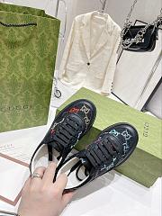 Gucci Chunky B Low-Top Sneakers - 2