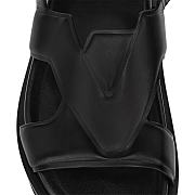 LV Oasis Sandal  - 2