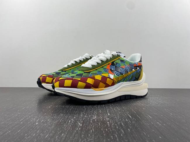 Sacai x Nike Waffle Woven Green Gusto DR5209-300 - 1
