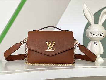 Louis Vuitton Cognac Grained Lockme Leather 23x9x15cm