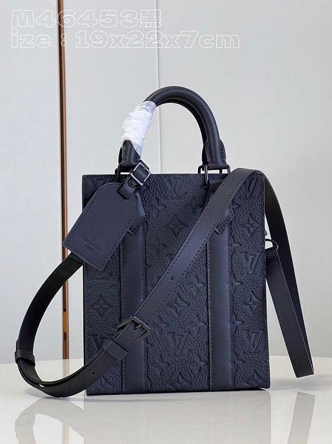 Louis Vuitton Sac Plat Cross M21884 Size 19x22x7cm - 1