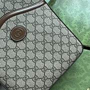 GUCCI SLING BACKPACK WITH INTERLOCKING  - 6