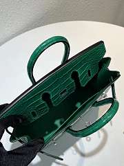 Hermès Malachite Matte Alligator Birkin 25 Gold Hardware, 2021 - 6