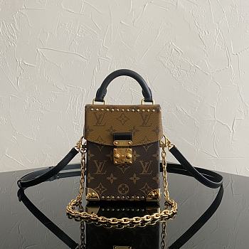 LV Camera Box Vibe Bag M82465 Size 12x17x6cm