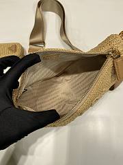 Prada Prada Bandoleira Triangular Size 10x15cm - 5