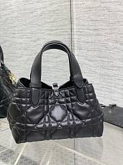 MEDIUM DIOR TOUJOURS BAG Black Macrocannage Calfskin M2821OSHJ_M900 - 6