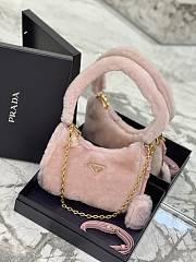 Prada Re-Edition Shearling Pink Size 22x17x6cm - 2