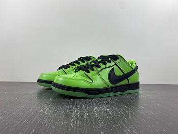 The Powerpuff Girls x Dunk Low Pro SB QS 'Buttercup' FZ8319-300