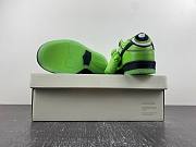 The Powerpuff Girls x Dunk Low Pro SB QS 'Buttercup' FZ8319-300 - 4