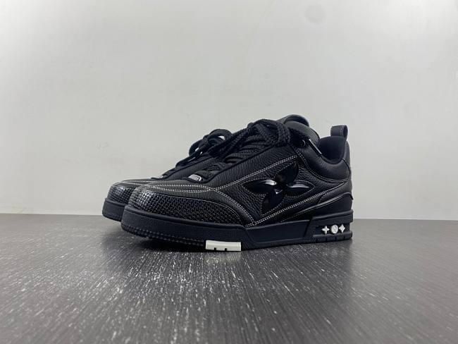LV SKATE BLACK SNEAKER  - 1