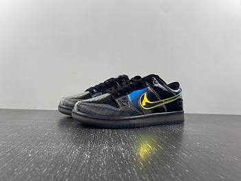 Nike Dunk Low BETRUE To Your DNA Hyperflat FV3617-001