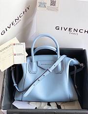 Givenchy Antigona Bag in Box Leather Lighting Blue - 3