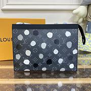 Louis Vuitton Pochette Voyage M81934 SIZE 26X20CM - 5