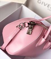 Givenchy Antigona Bag in Box Leather Lighting Pink - 5