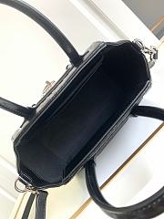 Givenchy Antigona Lock Bag in Box Leather Black - 4