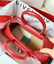 Givenchy Antigona Stretch Bag in Box Leather Red - 5