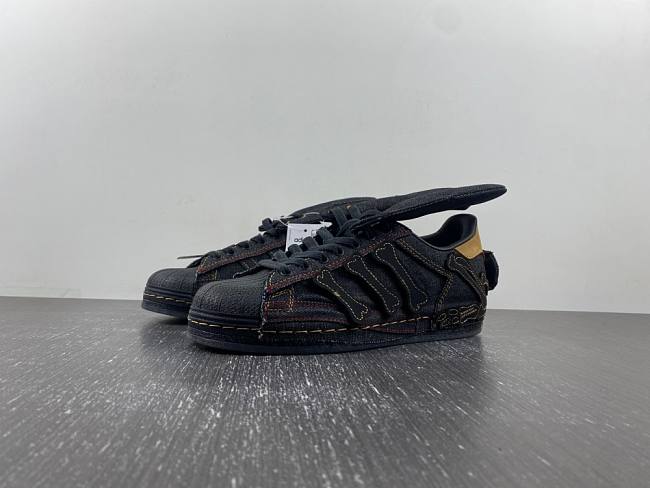 Adidas Superstar Melting Sadness Halloween IG9632 - 1