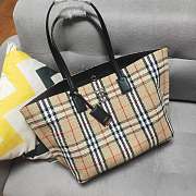 Burberry London Tote Bag Black 34.14.28CM - 1