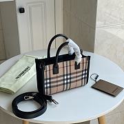 Burberry Tote Bag Black 20.61.4cm - 2