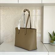 Burberry Tote Bag Olive 35.12.25cm - 2