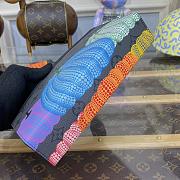 Louis Vuitton Gaston Wearable Wallet M81972 Size 22x14.5x4.5CM - 3