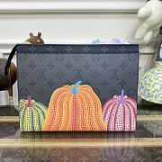 Louis Vuitton Pochette Voyage M81973 Size 26X20CM - 3