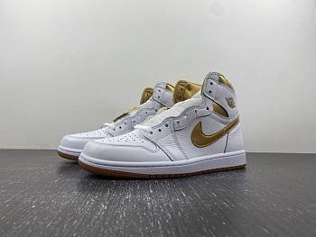 Air Jordan 1 Retro High OG Metallic Gold FD2596-107