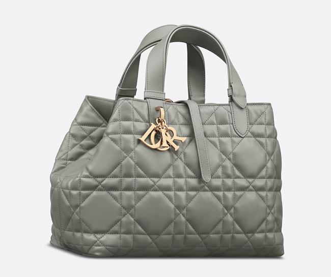 Medium Dior Toujours Bag Stone Gray Macrocannage Calfskin - 1