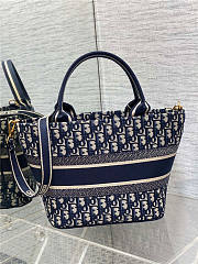 Dior Hat Basket Bag Blue Dior Oblique Embroidery - 4