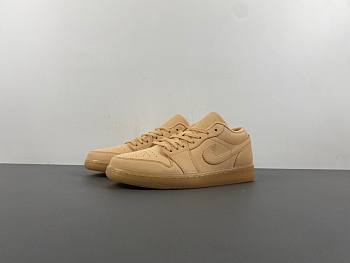 Air Jordan 1 Low SE Sand FZ3972-294
